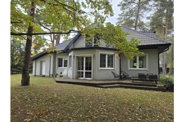wołomiński, Klembów, Ostrówek, Piękny dom w harmonii z naturą
